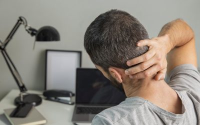 Cervicalgia por trabajo de oficina